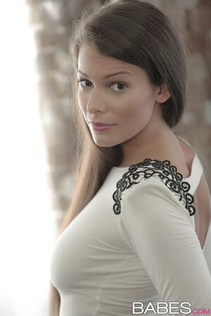 Original 832 px/ 1248 px