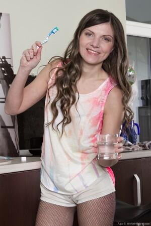 Original 2000 px/ 3000 px