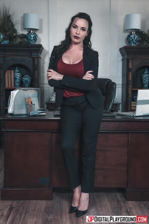 Dana DeArmond-The Finisher: A DP XXX Parody-Digital Playground