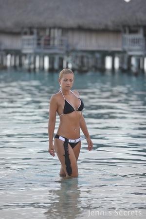 Original 683 px/ 1023 px