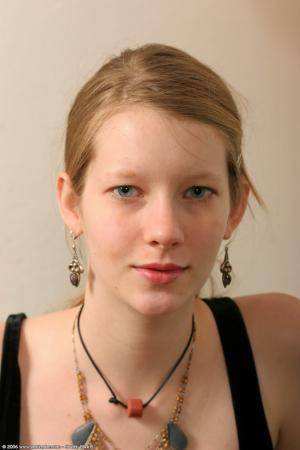 Original 682 px/ 1024 px