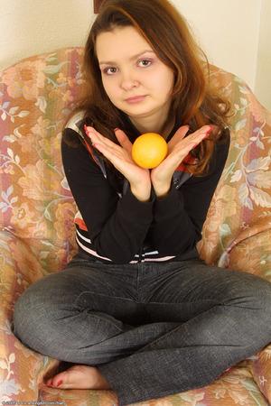 Original 682 px/ 1024 px