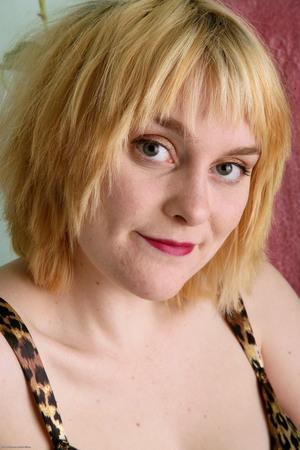 Original 1999 px/ 3000 px