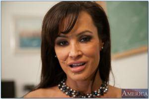 Original 850 px/ 571 px