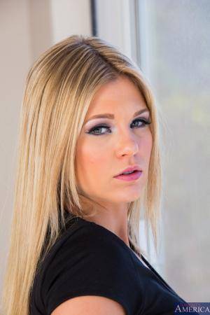 Original 887 px/ 1331 px