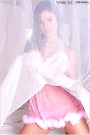 Original 2000 px/ 3000 px