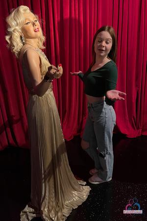 Original 2000 px/ 3000 px