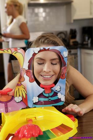 Original 3840 px/ 5760 px