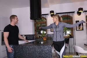 Original 1903 px/ 1269 px