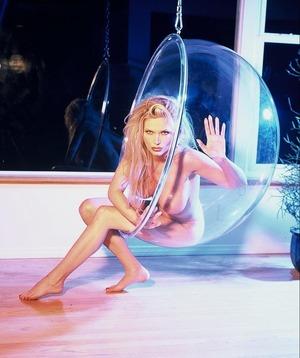 Original 838 px/ 1000 px