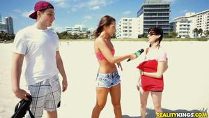 Original 1800 px/ 1013 px