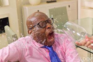 Original 4000 px/ 2667 px