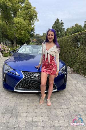 #ATKGirlfriends - Lily Adams