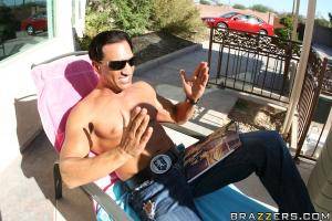 Original 900 px/ 600 px