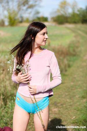 Original 2667 px/ 4000 px