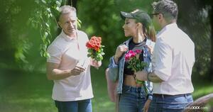 Original 6000 px/ 3164 px