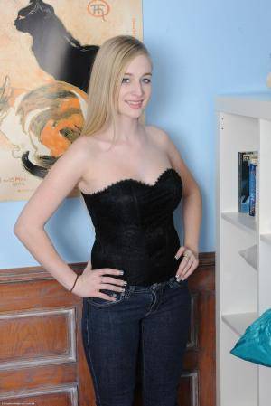 Original 854 px/ 1280 px