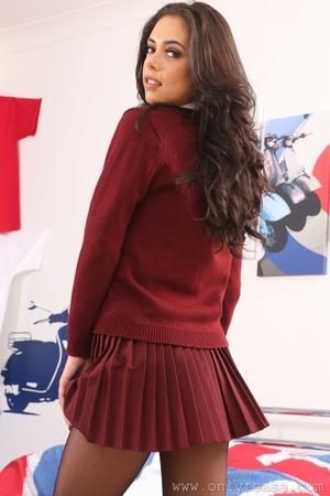 Original 1365 px/ 2048 px