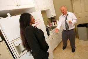 Original 900 px/ 600 px