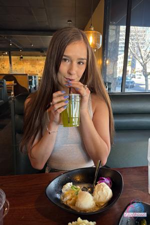 Original 2000 px/ 3000 px