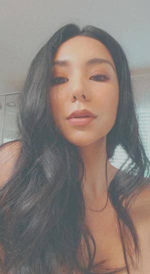 Original 702 px/ 1280 px