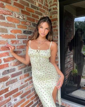 Original 1440 px/ 1800 px