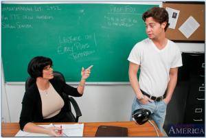 Original 850 px/ 571 px