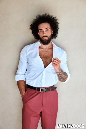 Original 2000 px/ 2999 px