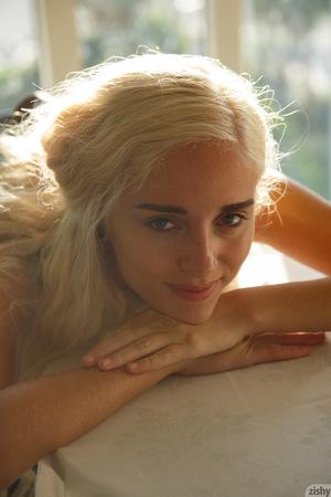 Original 1280 px/ 1920 px