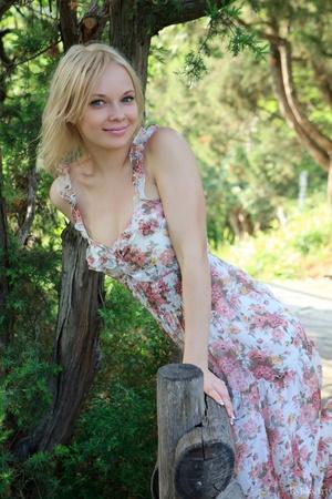 Original 1365 px/ 2048 px