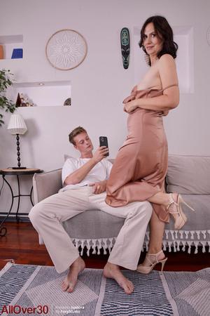 Original 3200 px/ 4800 px