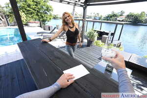 Original 2500 px/ 1667 px