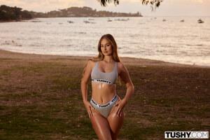 Original 2998 px/ 2000 px