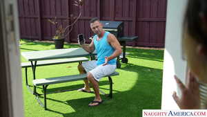 Original 2500 px/ 1406 px