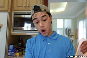 Original 2000 px/ 1333 px