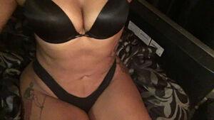 Original 1242 px/ 698 px