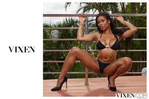 Original 1280 px/ 853 px