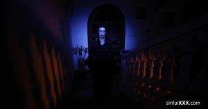 Original 4096 px/ 2160 px