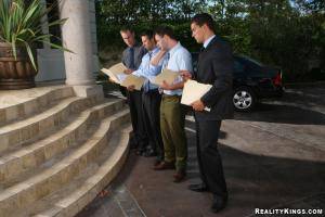 Original 765 px/ 510 px