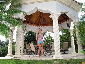 Original 2400 px/ 1800 px