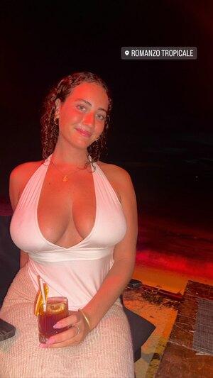 Original 960 px/ 1706 px