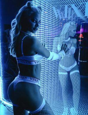 Original 858 px/ 1122 px