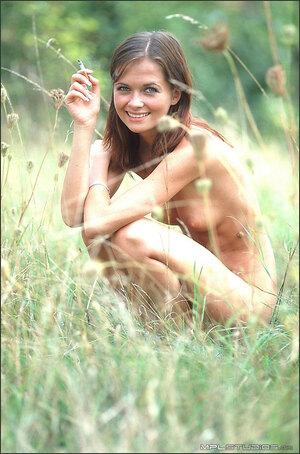 Original 677 px/ 1024 px