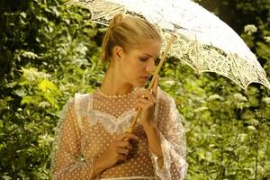 Original 2048 px/ 1362 px