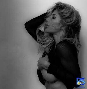 Original 1176 px/ 1200 px