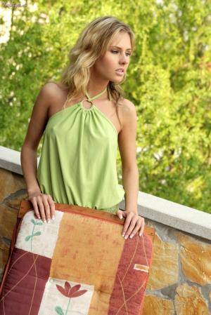 Original 854 px/ 1280 px