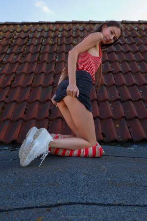 Original 2000 px/ 3000 px