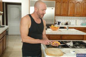 Original 1331 px/ 887 px