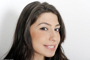 Original 1600 px/ 1064 px