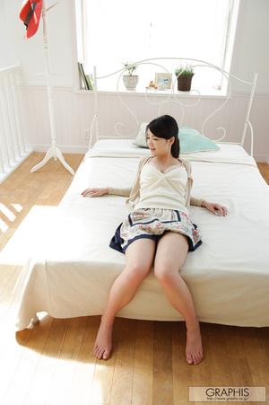 Original 852 px/ 1280 px